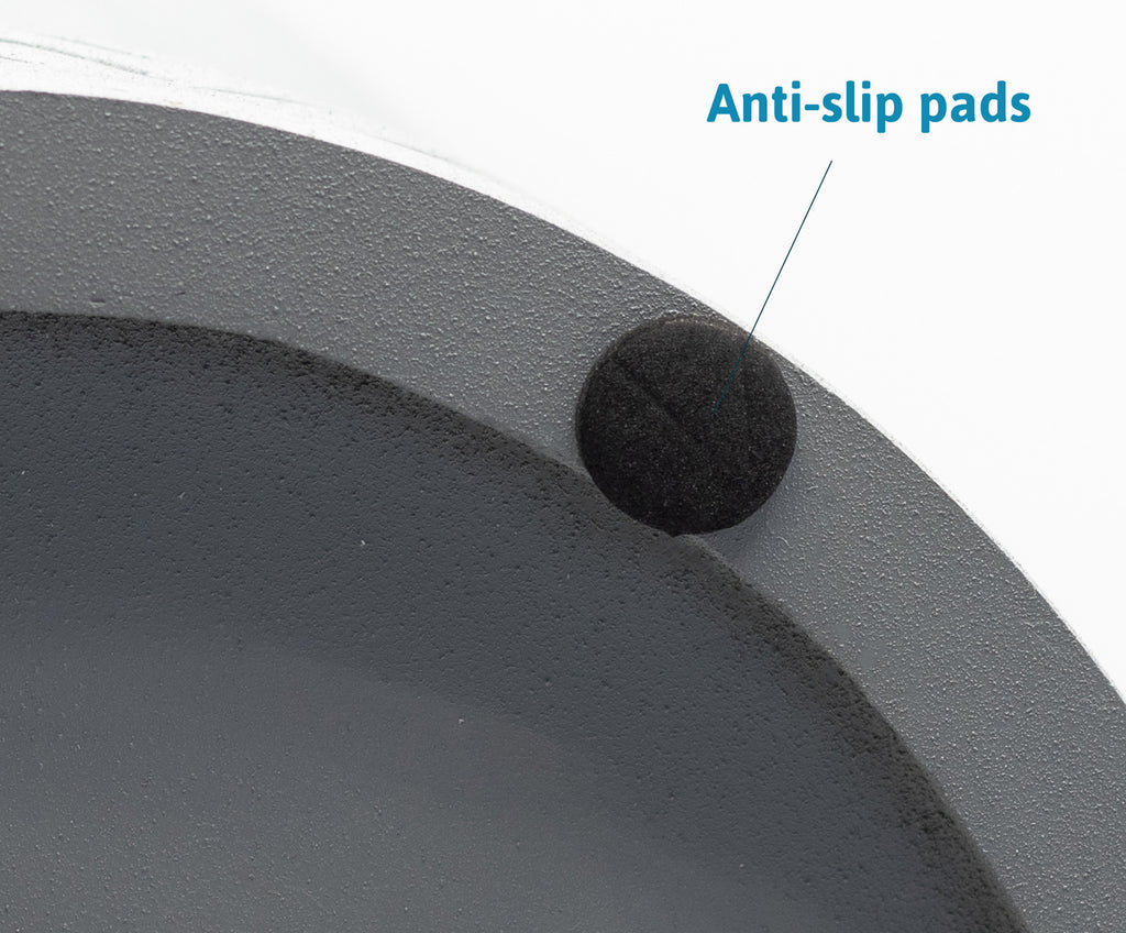 https://www.petjunkie.com/cdn/shop/products/santafe-anti-slip-pads_2238058c-4349-4799-8155-8f4d3dde9a20_1024x1024.jpg?v=1694728241